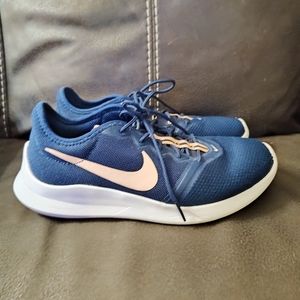 Great Shape Nike Viale Tech Racer Shoes Women 7.5 AT4345 400 Blue/Pink Running